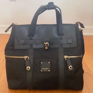 Henri Bendel Jetsetter bag in black